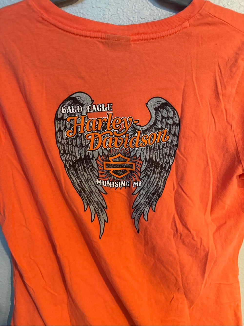 Harley Davidson Peachy Orange V-neck - Picture 3 of 3
